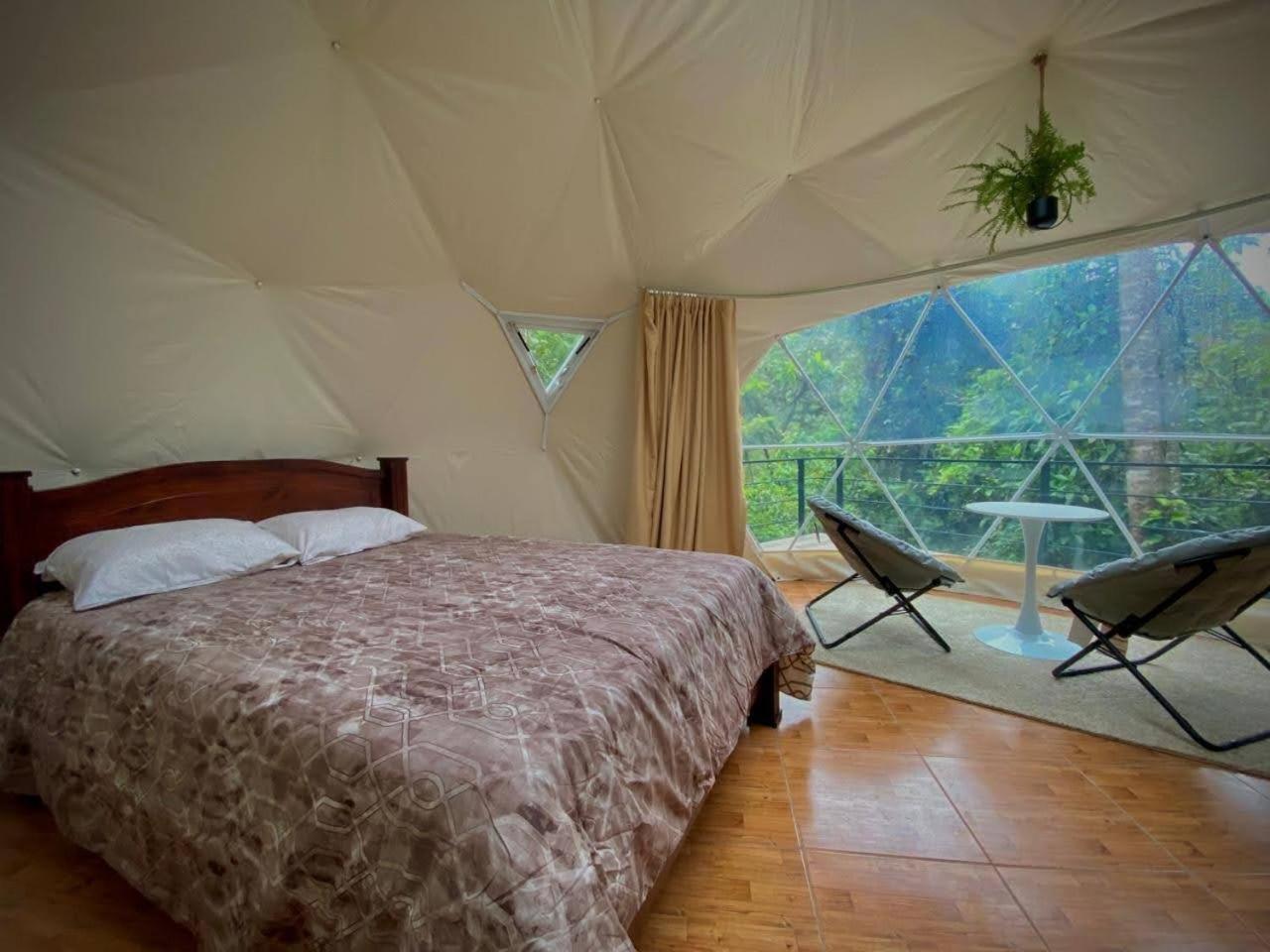 Hotel Rivel - Restaurant & Nature Retreat Turrialba Exteriör bild
