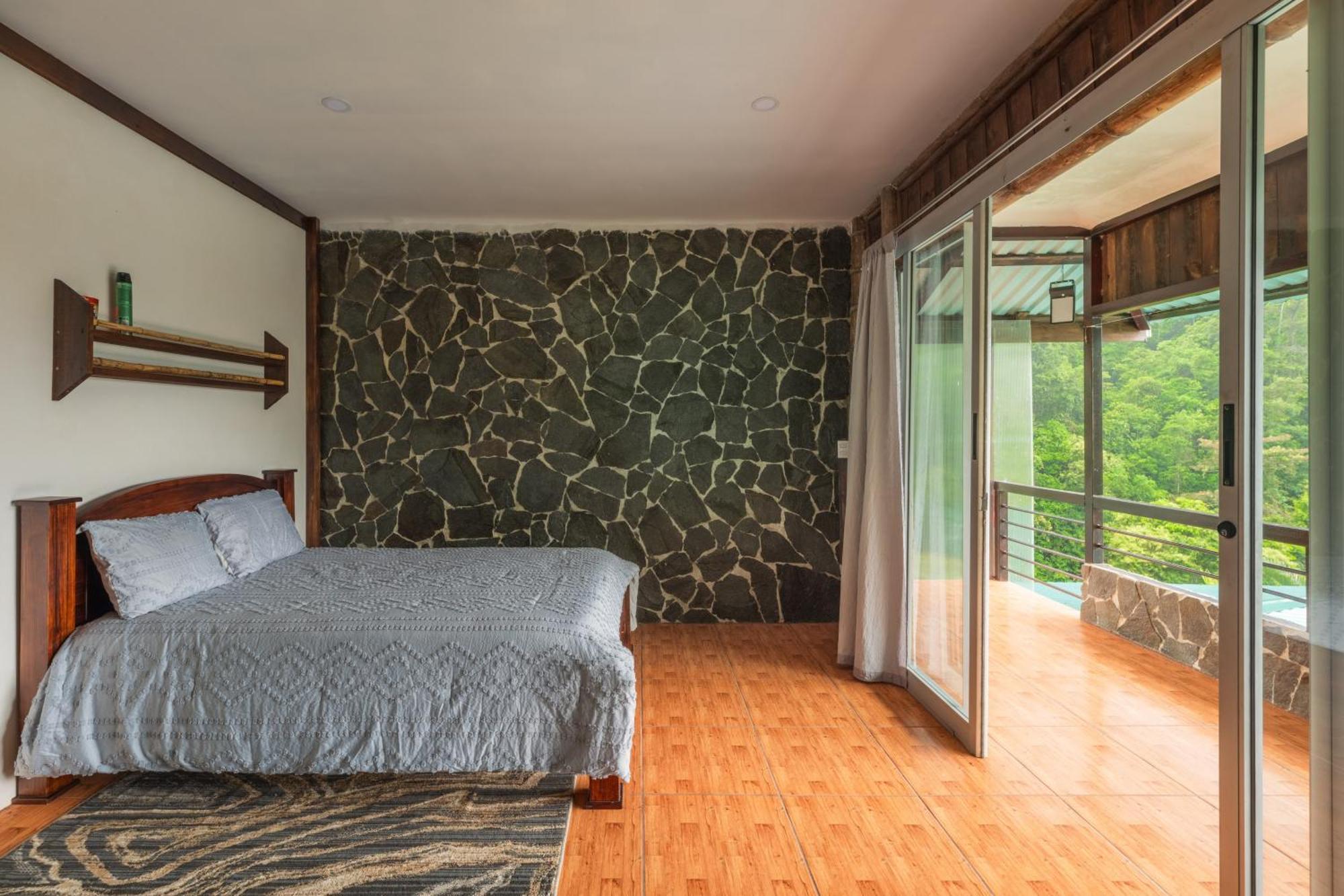 Hotel Rivel - Restaurant & Nature Retreat Turrialba Exteriör bild