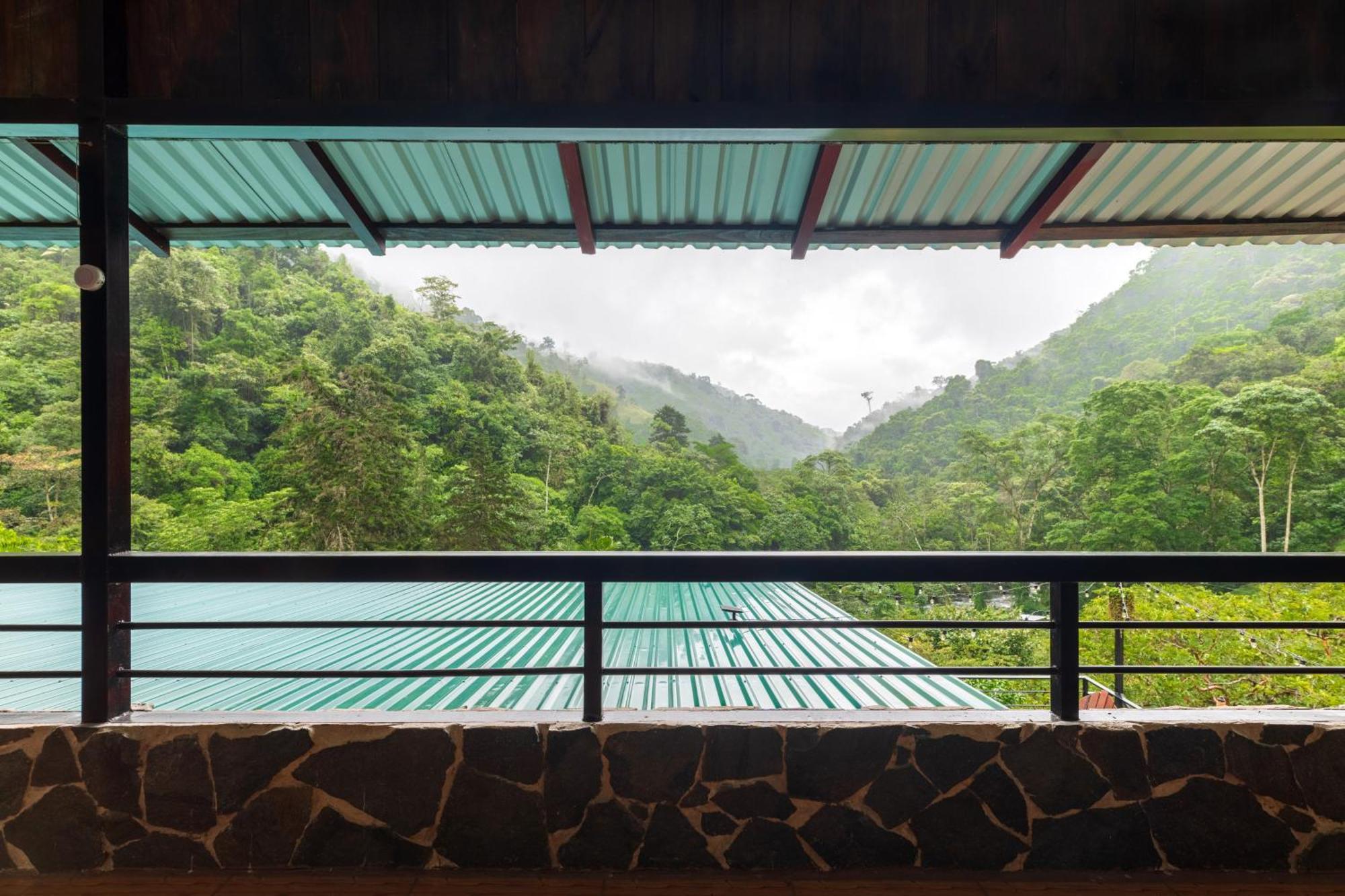 Hotel Rivel - Restaurant & Nature Retreat Turrialba Exteriör bild