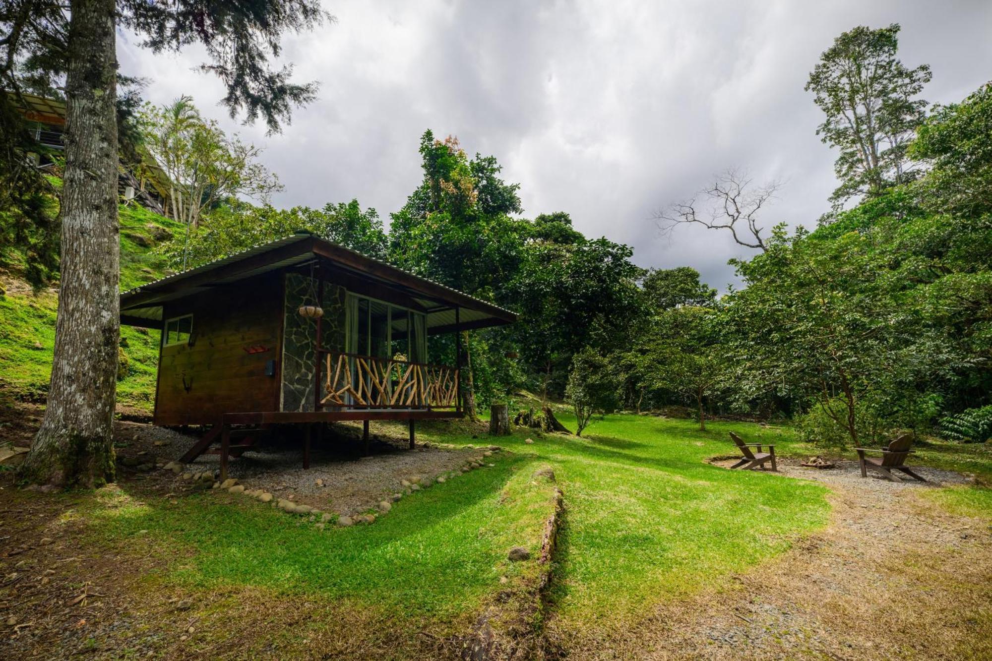Hotel Rivel - Restaurant & Nature Retreat Turrialba Exteriör bild