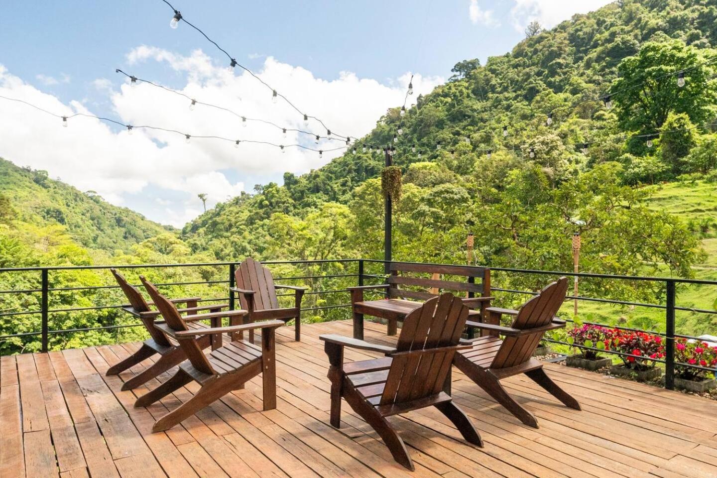 Hotel Rivel - Restaurant & Nature Retreat Turrialba Exteriör bild