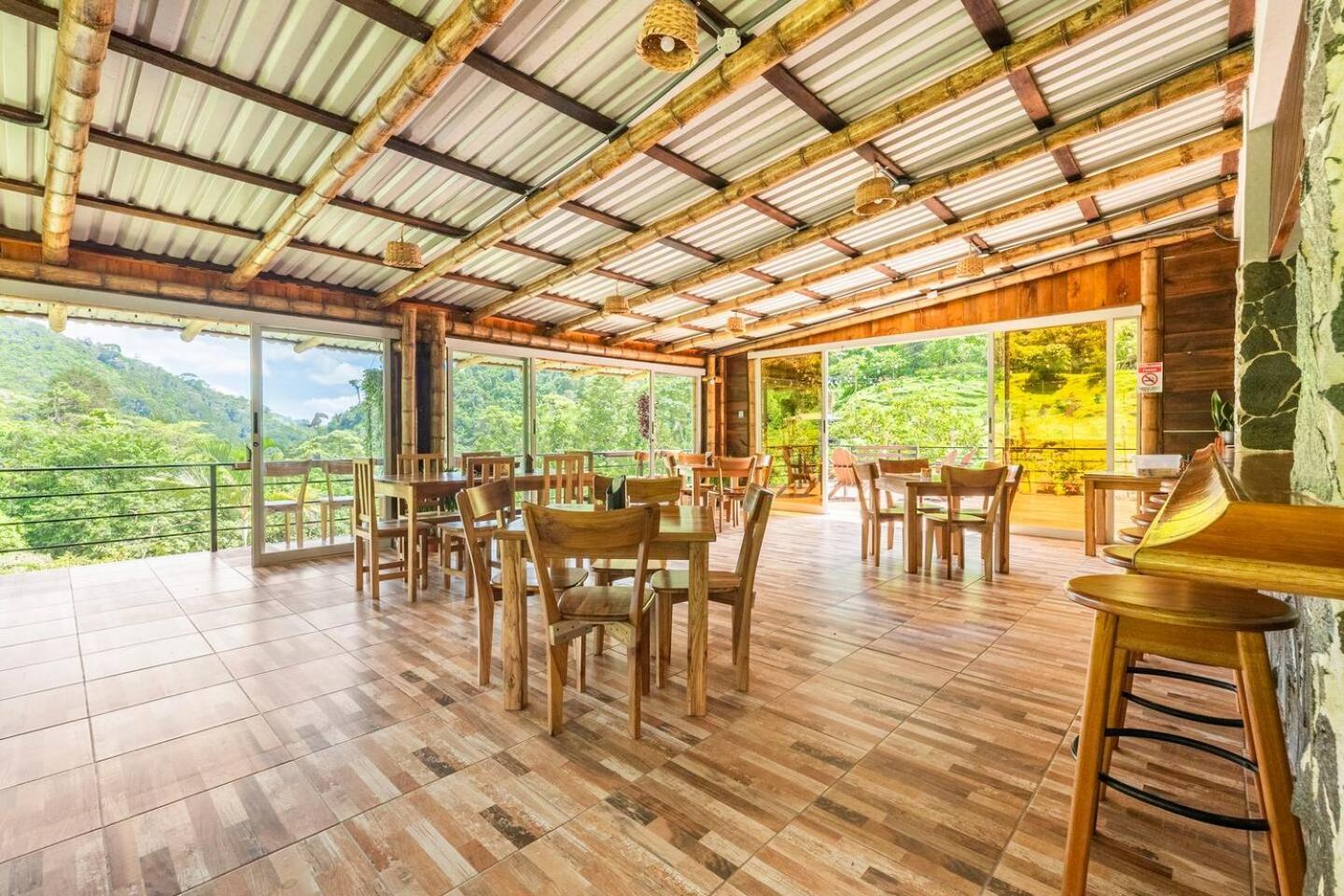 Hotel Rivel - Restaurant & Nature Retreat Turrialba Exteriör bild