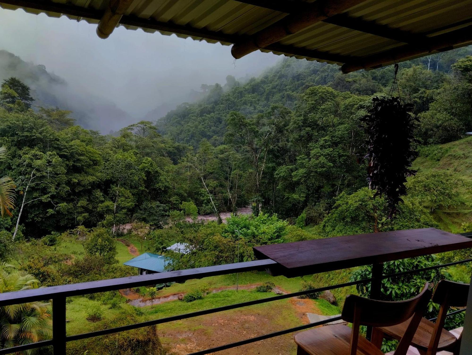 Hotel Rivel - Restaurant & Nature Retreat Turrialba Exteriör bild
