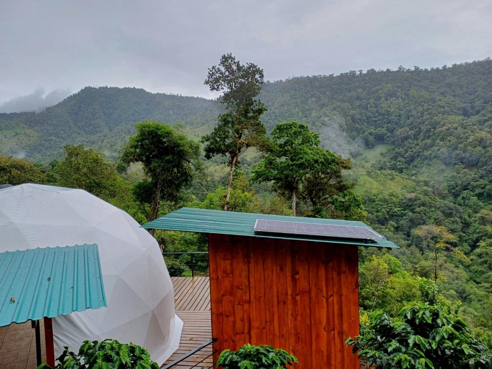 Hotel Rivel - Restaurant & Nature Retreat Turrialba Exteriör bild